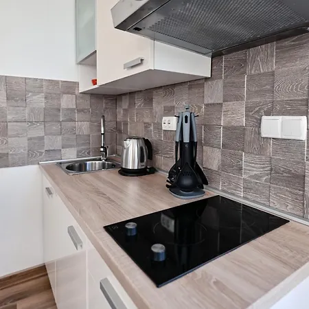 Remi Apartment Sukosan